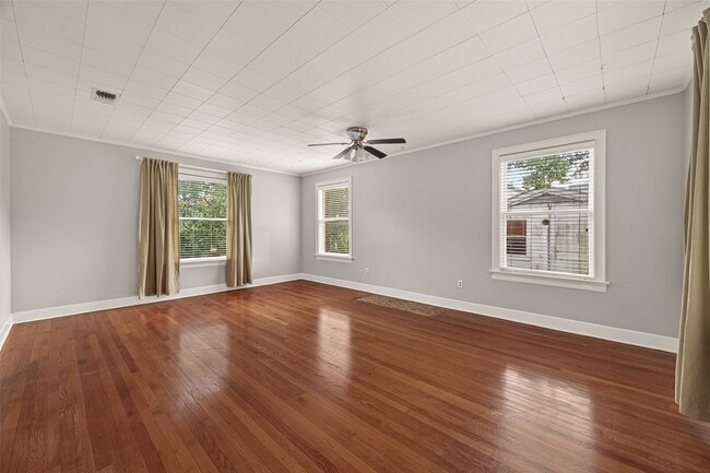 Photo - 7128 Staffordshire Blvd