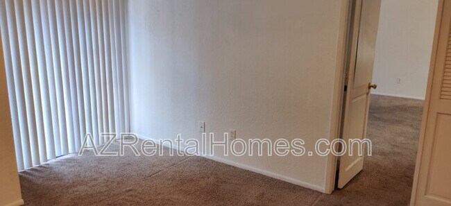 Photo - 819 N College Ave Unit I121