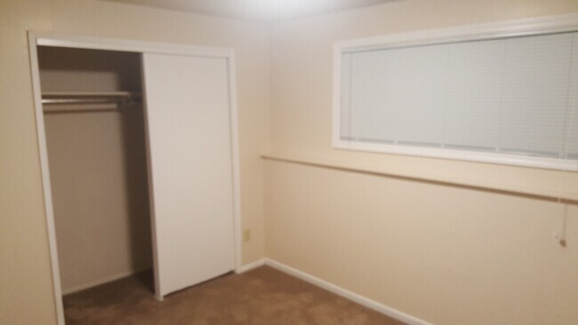 Photo - Talsman Apts