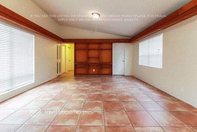 Photo - 3944 NW 2nd Ct