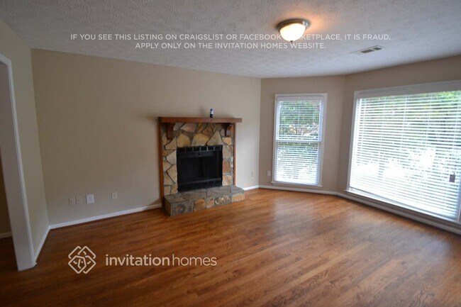 Photo - 649 Cedar Valley Trce