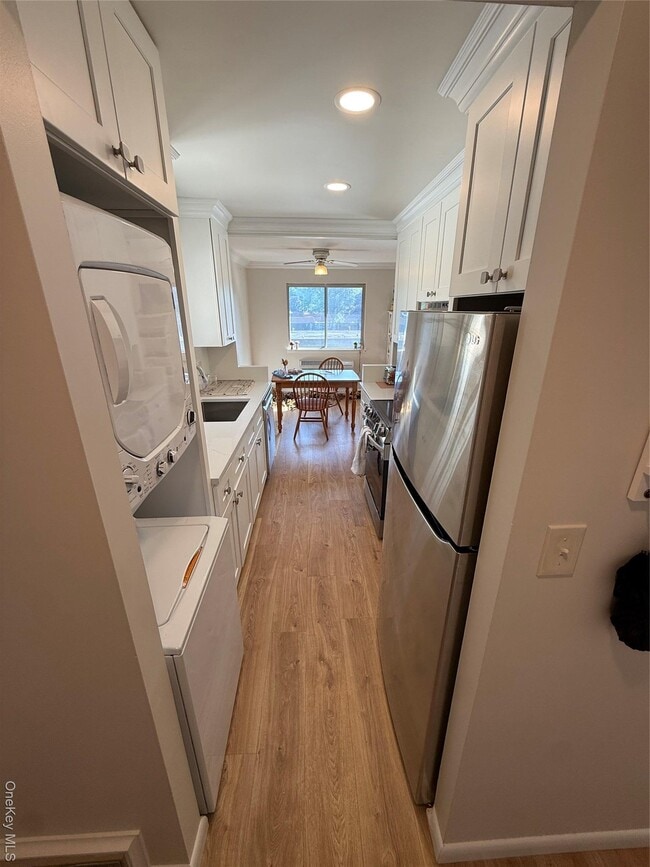Photo - 17 Village Park Dr Unidad 3B Rental