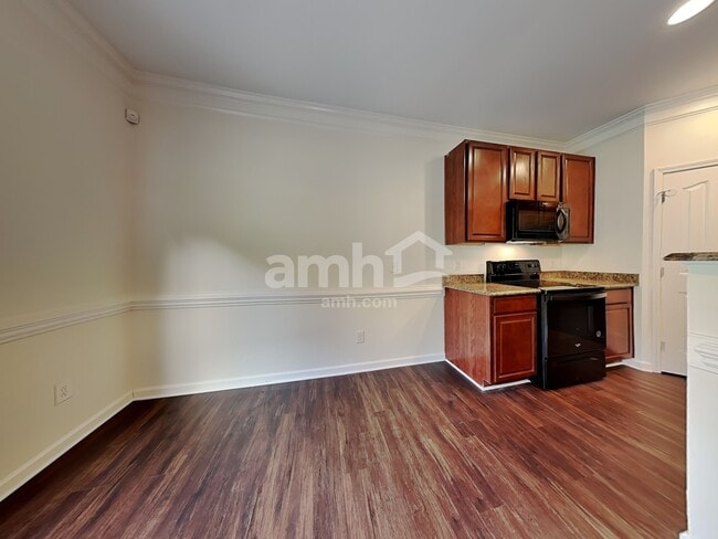 Photo - 2568 Fiddlers Glenn Dr