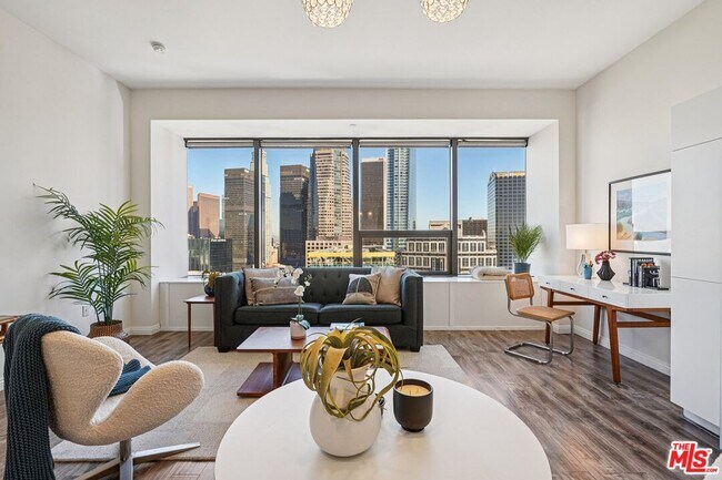1100 Wilshire Blvd Unit 2209