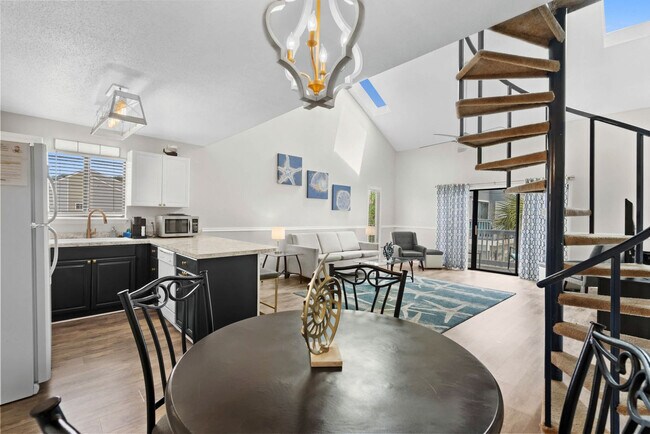 Photo - 1890 Colony Dr Unidad FL2-ID1381671P