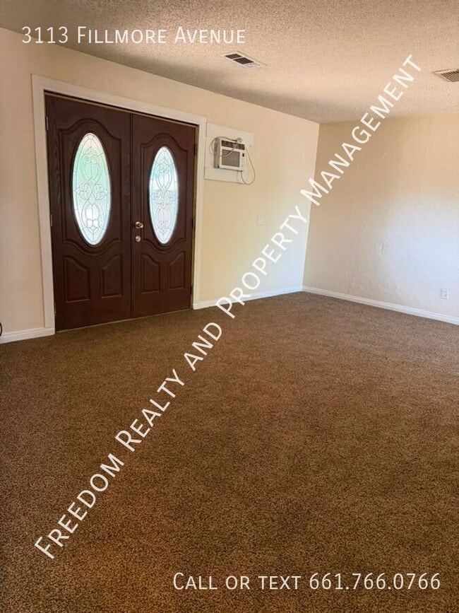 Photo - 3113 Fillmore Ave
