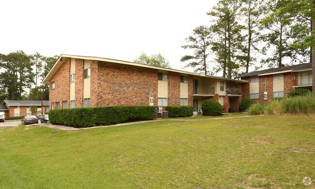 Photo - Spring Gardens