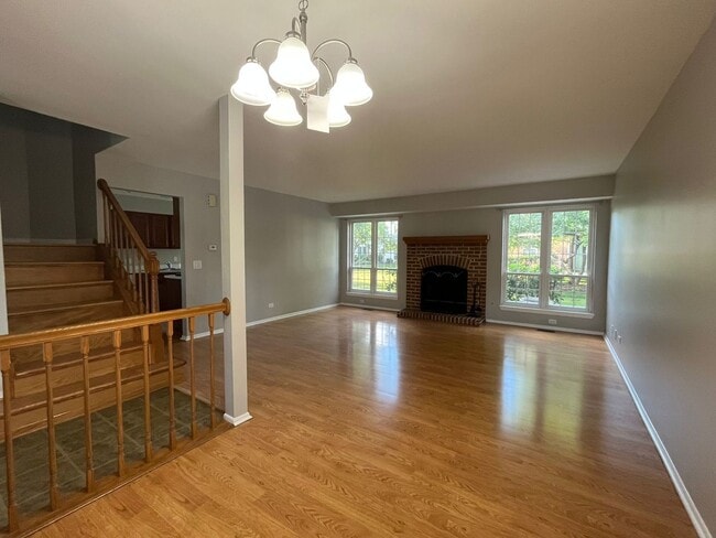 Photo - 150 White Branch Ct N