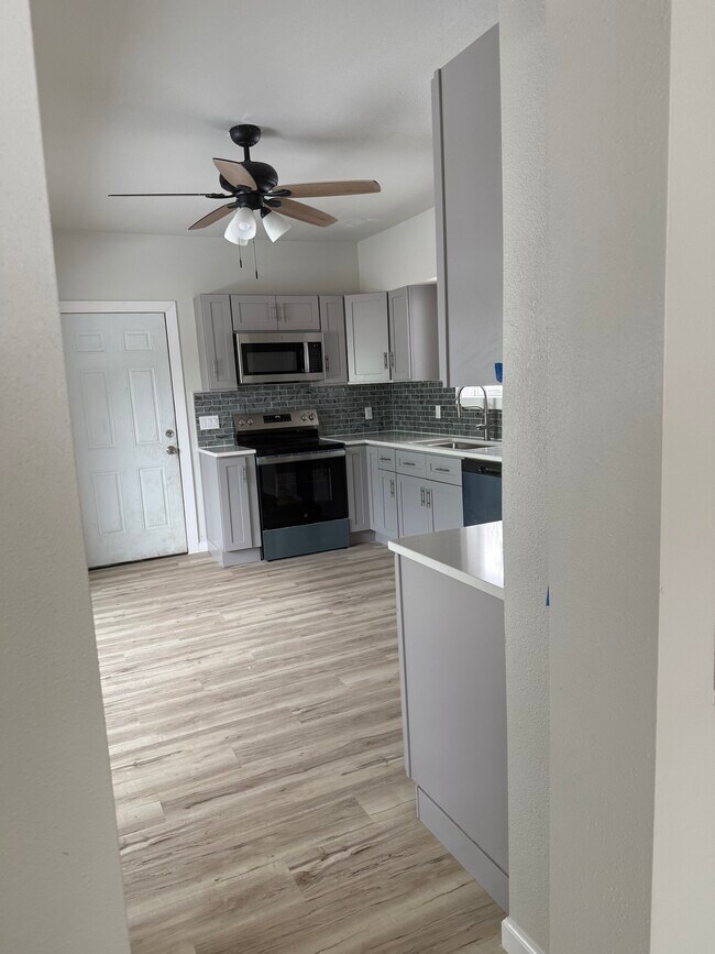 Photo - 414 Lincoln St