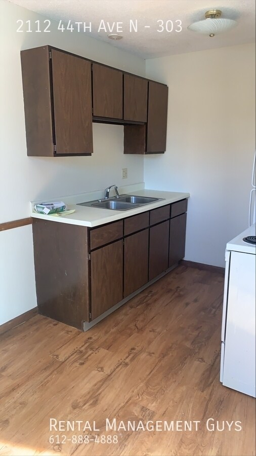 Photo - 1 Bedroom Apartment- Laundry and Off Stree... Unit 303