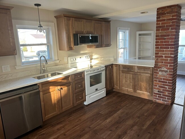 Photo - 68 Perkins St