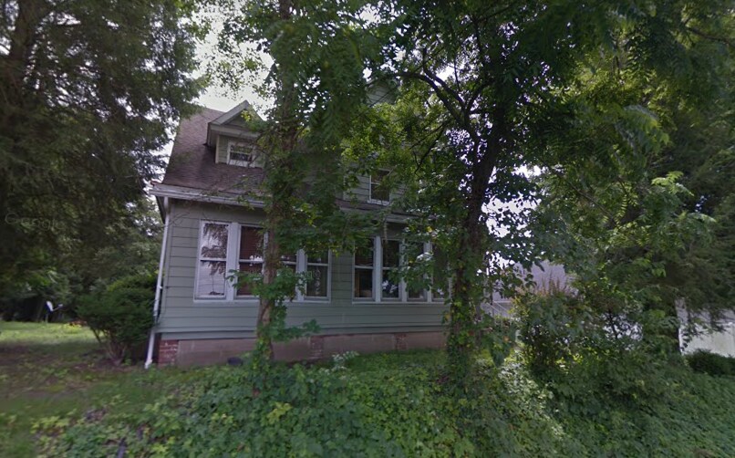 Victorian Beauty Rental House Rental in Vienna, WV