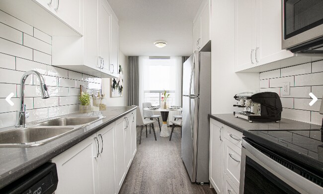 Photo - 1-3 Farthington Pl