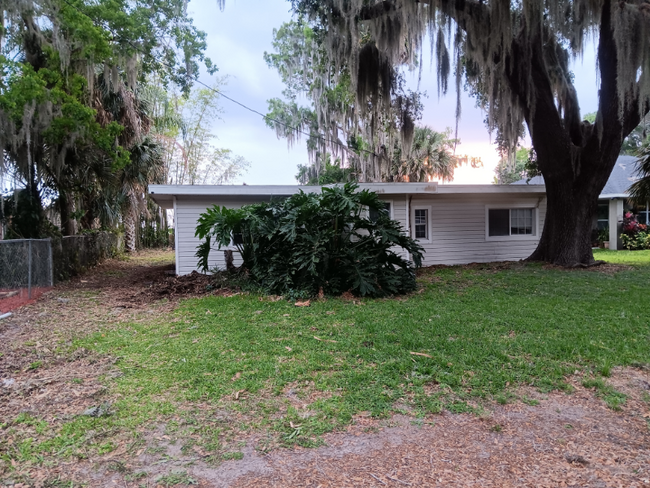 Photo - 1120 Northshore Dr Apartment Unit 1