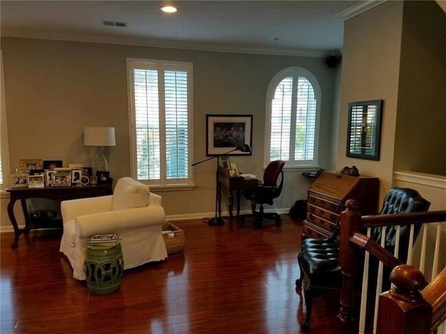 Photo - 411 Maple Ridge Dr