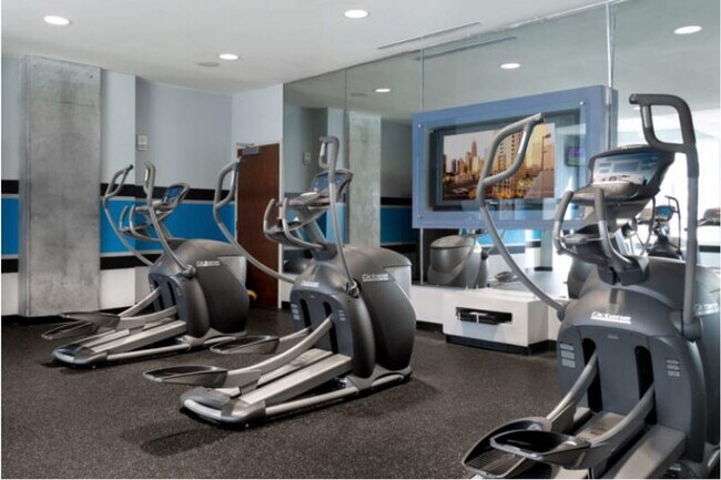 Photo - 400 S Tryon St Unidad ID1344173P