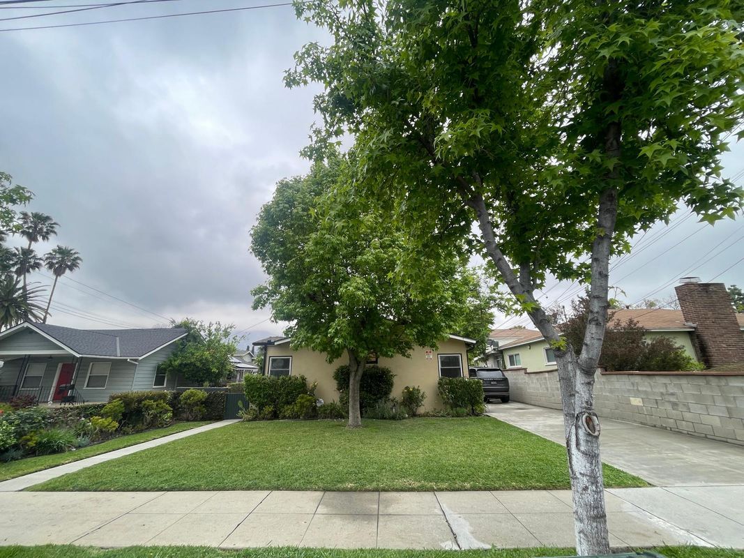 Photo - 713 W Colorado Blvd Apartment
