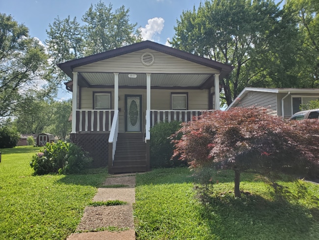 Building Photo - 3345 Eminence Blvd Rental