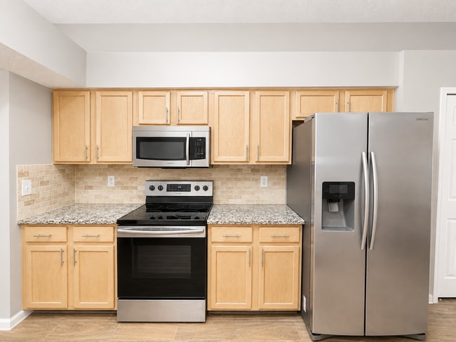 Photo - Bright and spacious home with an open and comfortable floor plan.