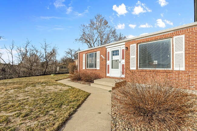 Photo - $1,940.95 - 3 Bed, 2 Bath Townhome In Co Springs with In Unit Laundry and Central AC!