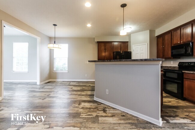 Photo - 1526 Old Thicket Ct