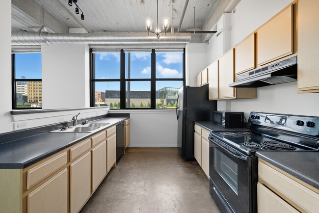 Photo - Teweles Seed Tower Apartments