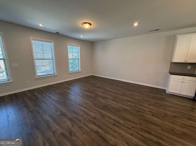 Photo - 311 Mahone Dr