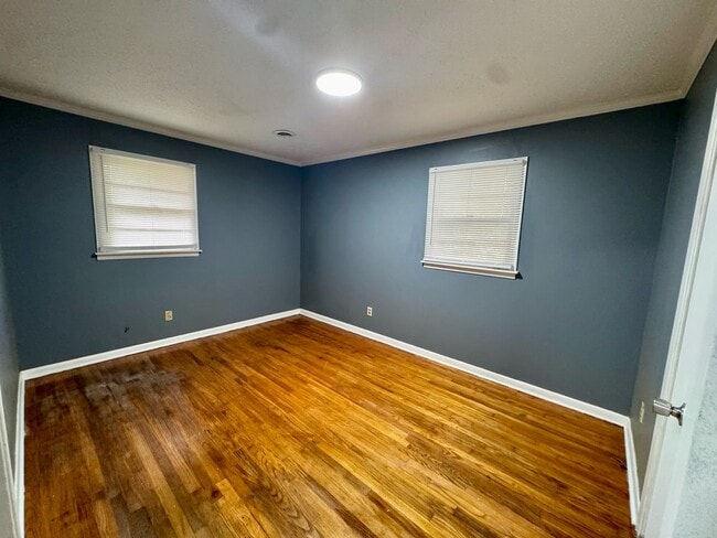 Photo - 2409 Ruth St