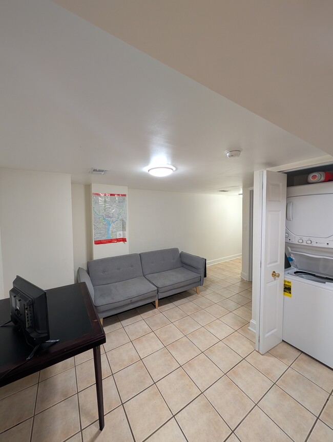 Photo - 313 Bryant St NE Unit Furnised 1BD +w/d NE DC