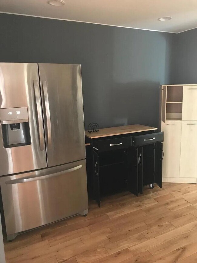 Photo - 14 Lincoln St Unit 3