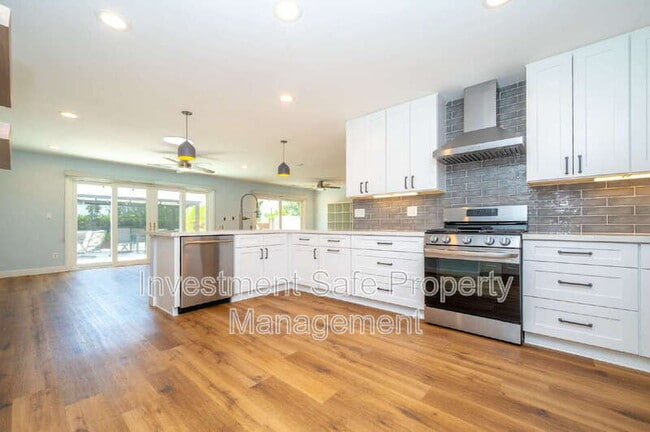 Photo - 6051 Bounty St Casa