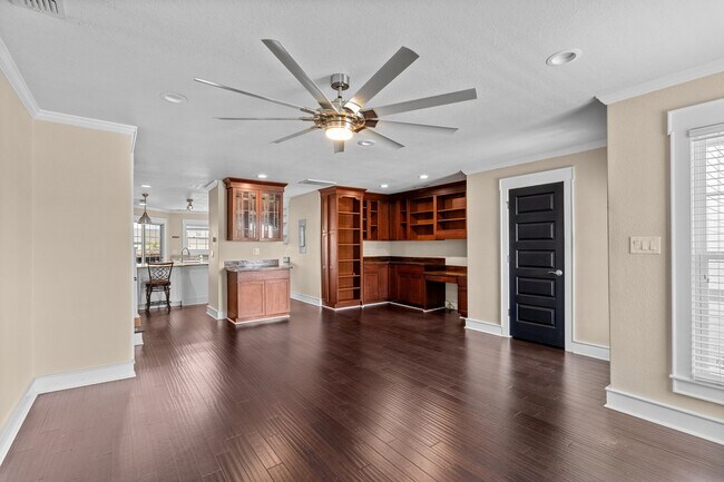 Photo - 8711 Plantation Dr