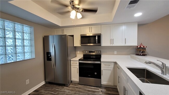 Photo - 425 SW 47th Terrace Unit 8