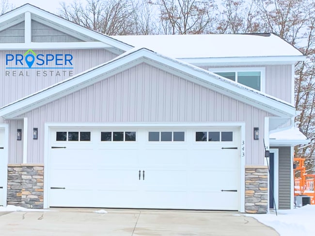 Building Photo - TH341X Unit TH343