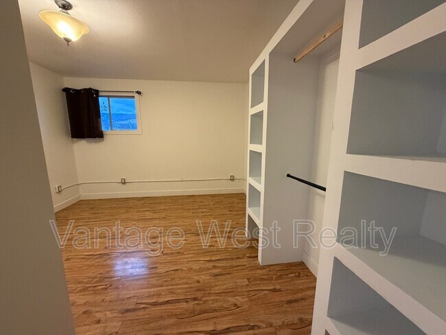 Photo - 155 Hardie Rd