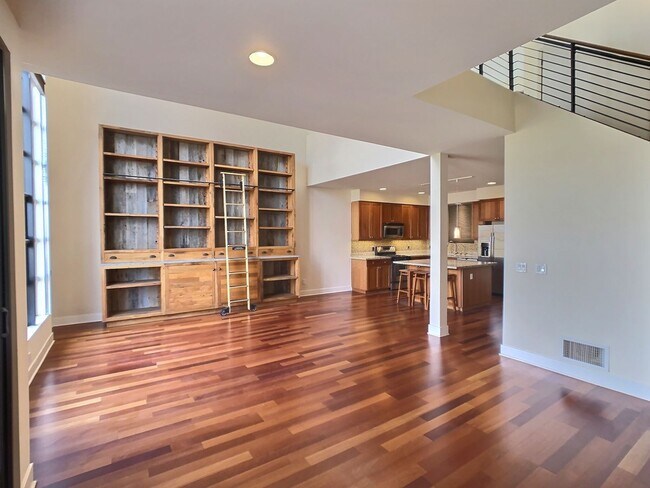 Photo - BRIGHT, SPACIOUS 1BD/1.5BA LOFT IN JAPANTOWN - DOWNTOWN SAN JOSE Unit 207