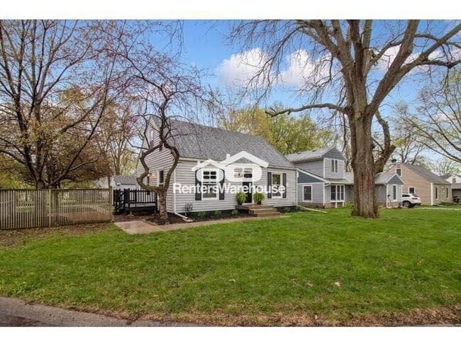 Building Photo - 1805 57th Pl Rental