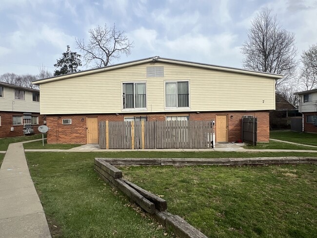 7 Columbine Ct