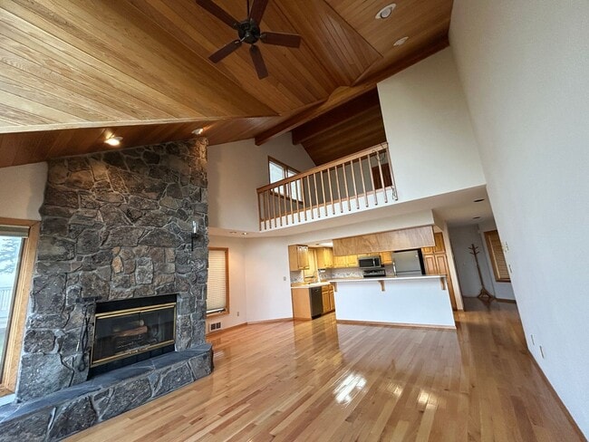 Photo - 2 Bedroom with Loft on Private Golf Course, Amazing Views!