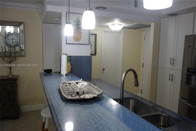 Photo - 5701 Collins Ave Unit 1510