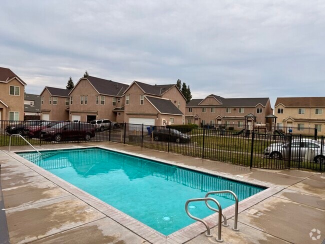 Building Photo - Ashley Estates Rental