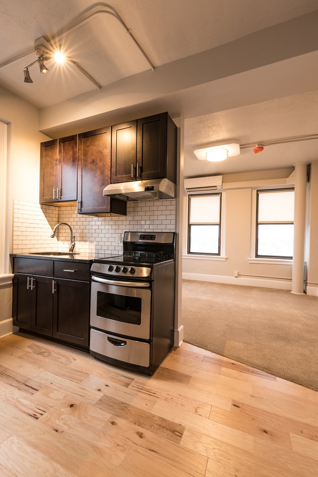 301 Main