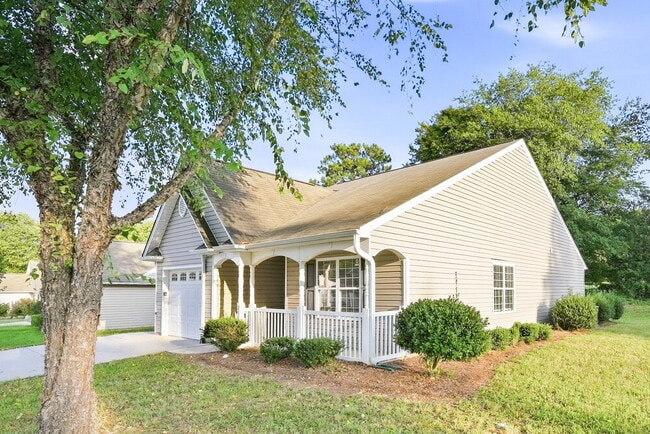 296 Konnoak Village Cir