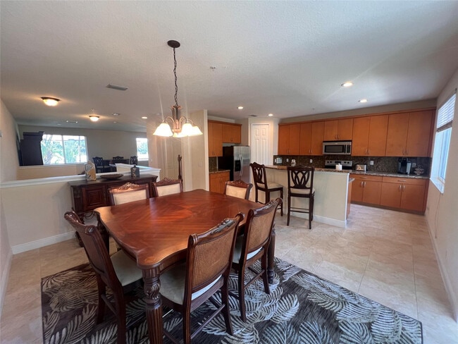 Photo - 3014 Waterside Cir