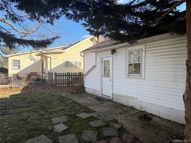 Photo - 143 East Ave