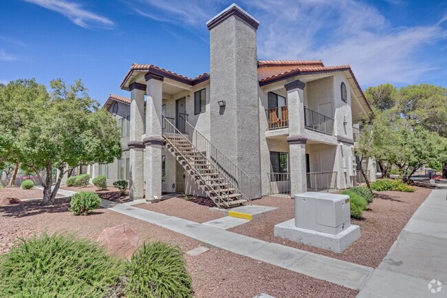 Building Photo - Gorgeous Remolded 2 bedroom condo