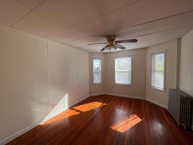 Photo - 15 5th St Unit 1