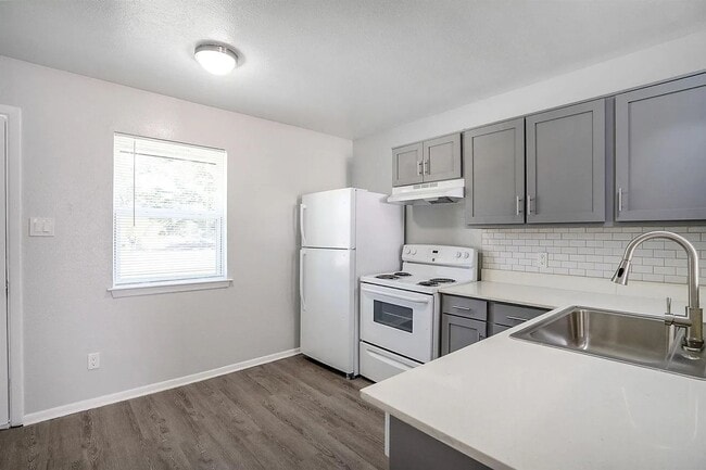 Rose Street Apartments