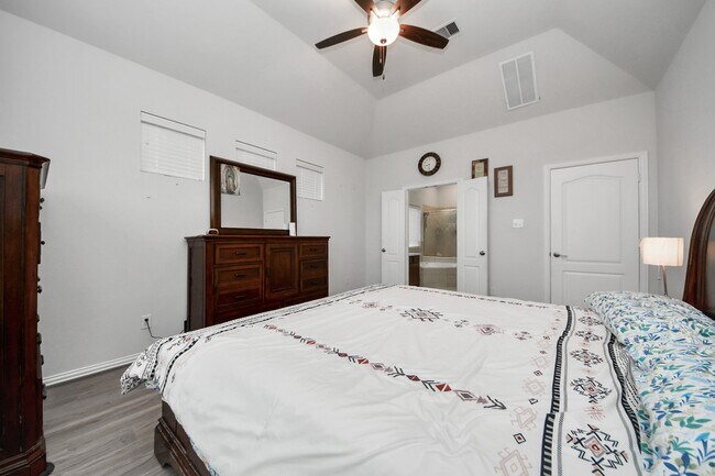 Photo - 3512 Jasperstone Ln