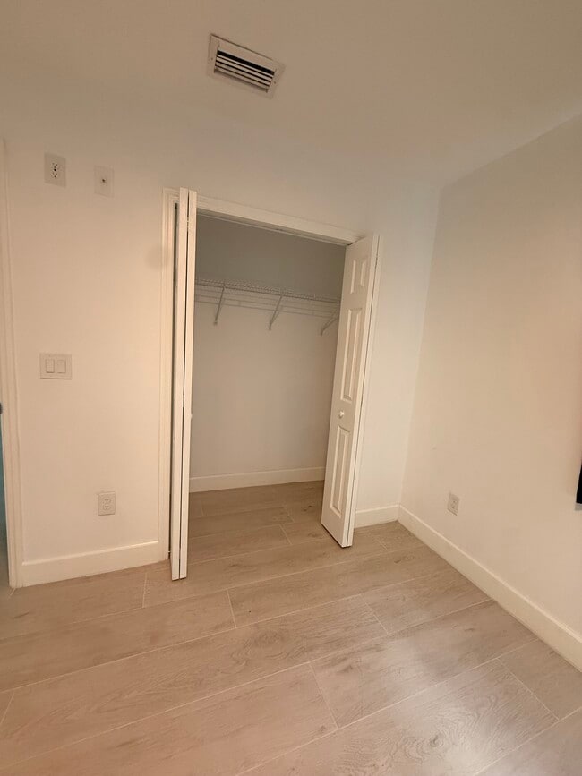 Photo - 4724 W Tambay Ave